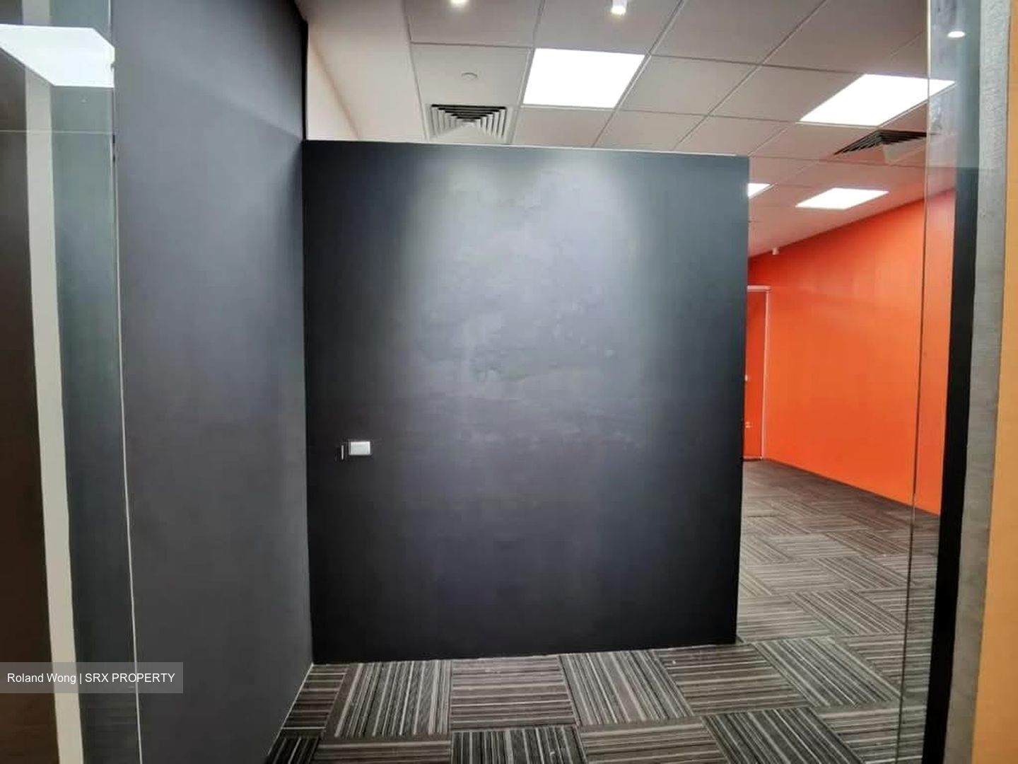 Vision Exchange (D22), Office #543657911